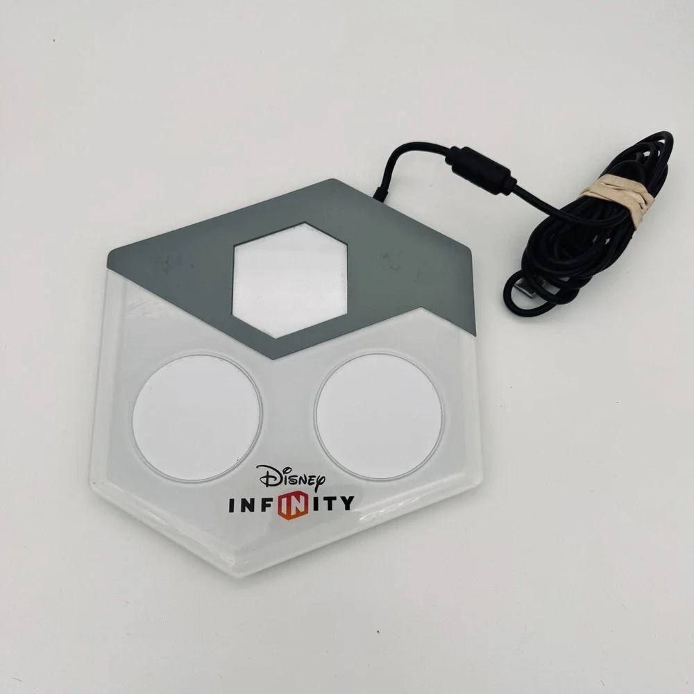 Disney Infinity Game Character USB Portal Base For Xbox 360 INF-8032385 - Tested